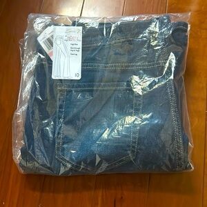 Brand new & sealed. Seven 7 Jeans High Rise Slim Flare.